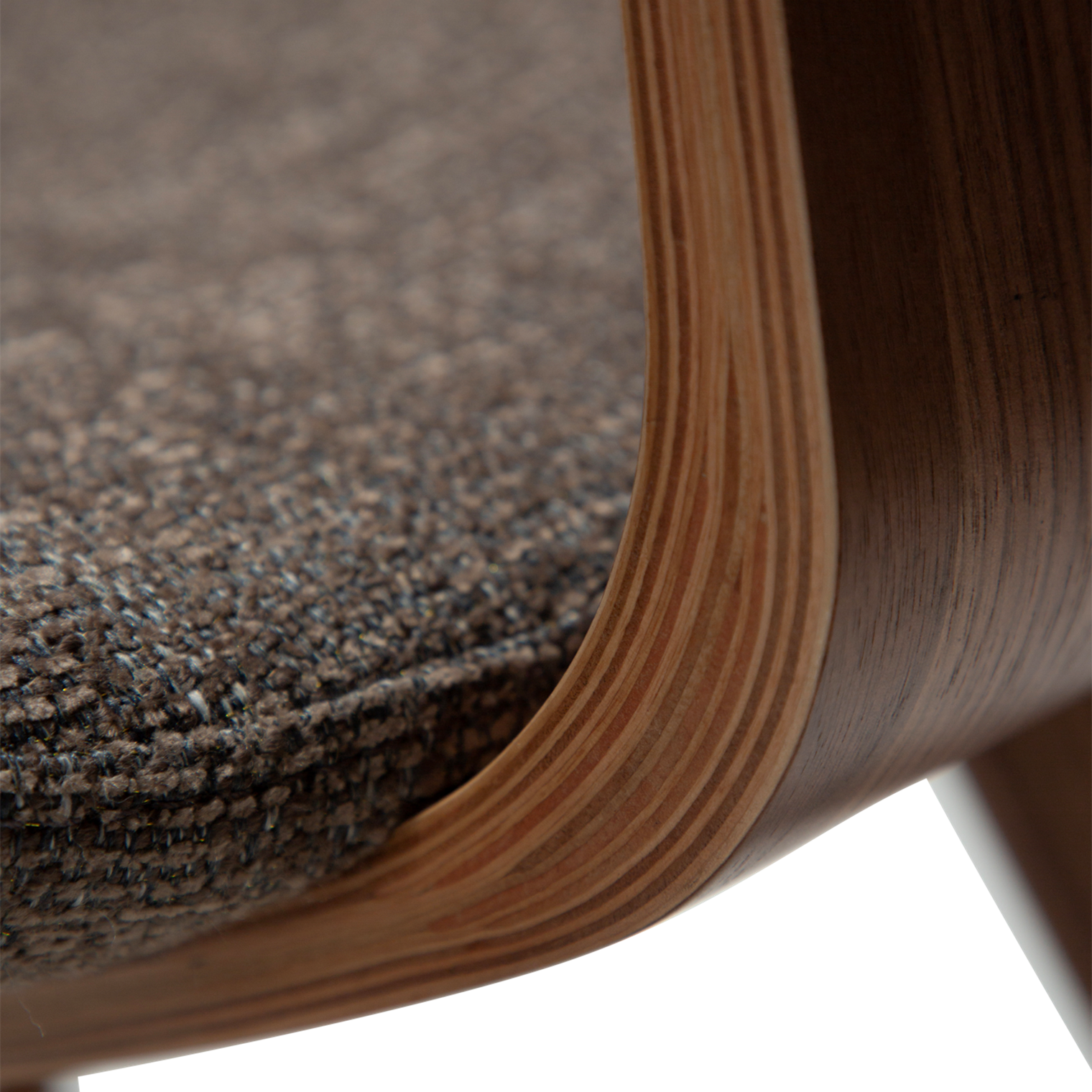 Stuhl Nordic Curve
