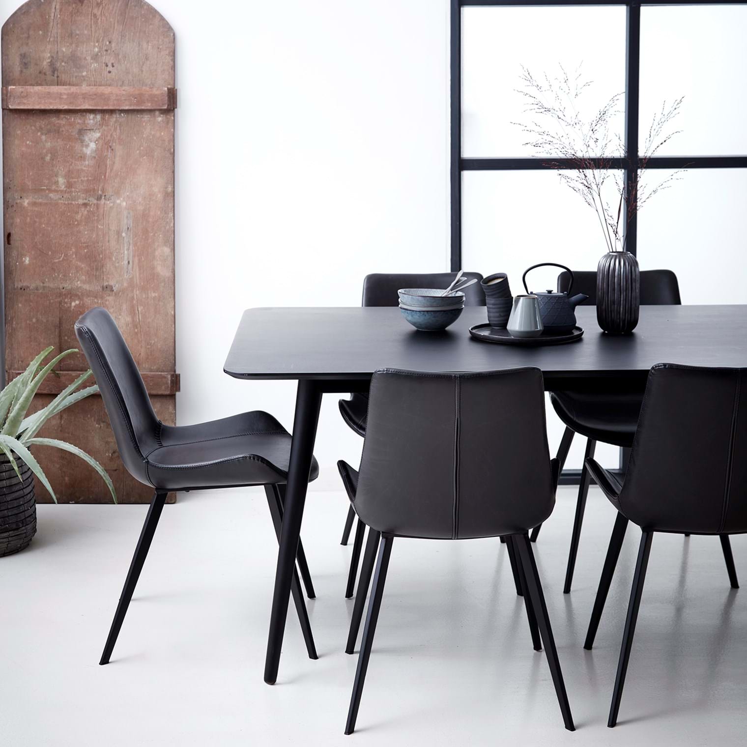 Stuhl Nordic Embrace