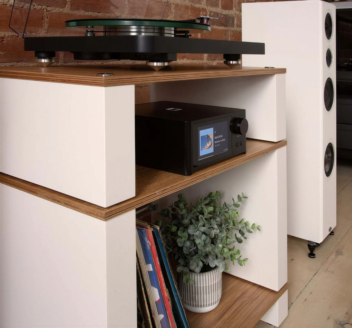 NAD C 700 V2